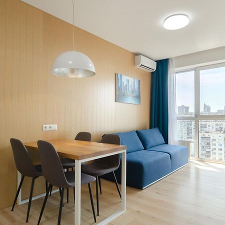 Petrovdom 234-241-86-96 In City View Apartments At Rc Kvartet,Near Central Railway Station Kiev Exteriör bild