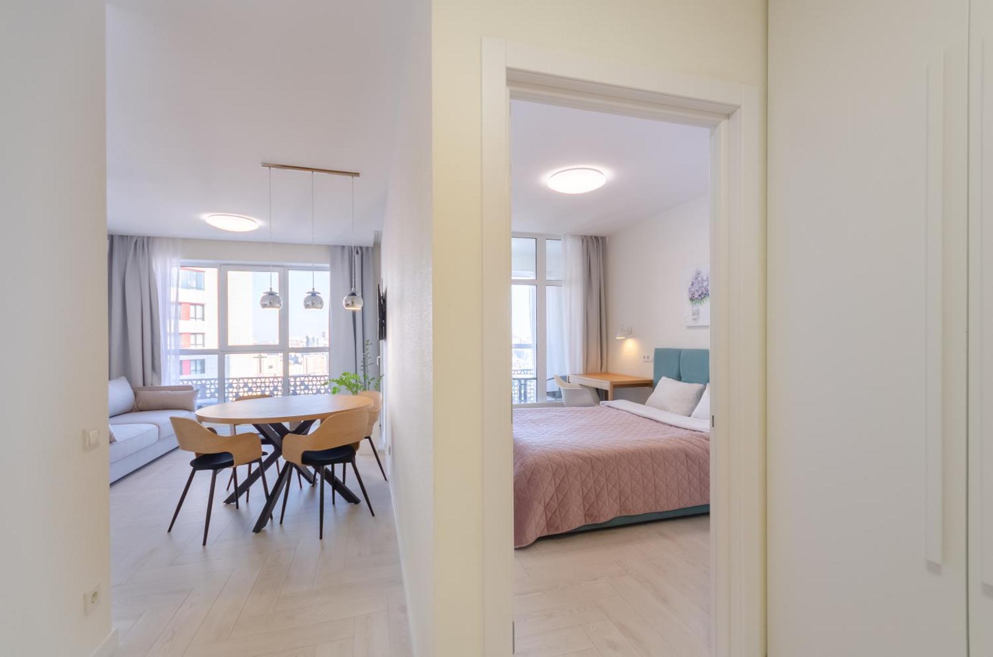 Petrovdom 234-241-86-96 In City View Apartments At Rc Kvartet,Near Central Railway Station Kiev Exteriör bild